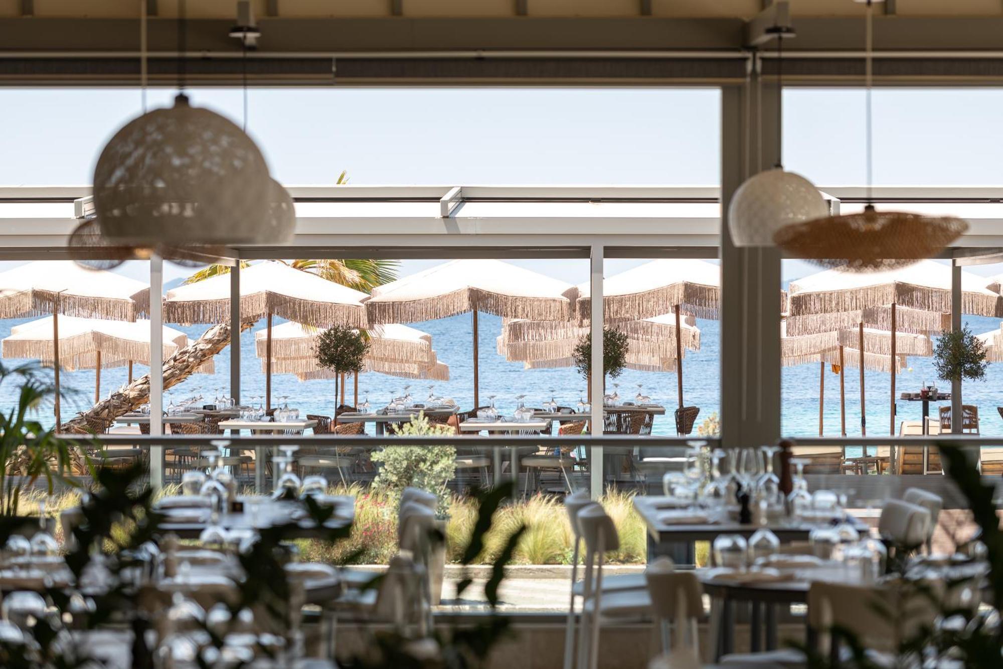 Oniro Boutique Hotel Toroni Bagian luar foto